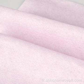 Matériau teint en couleur rose Spunalce non tissé pour les lingettes